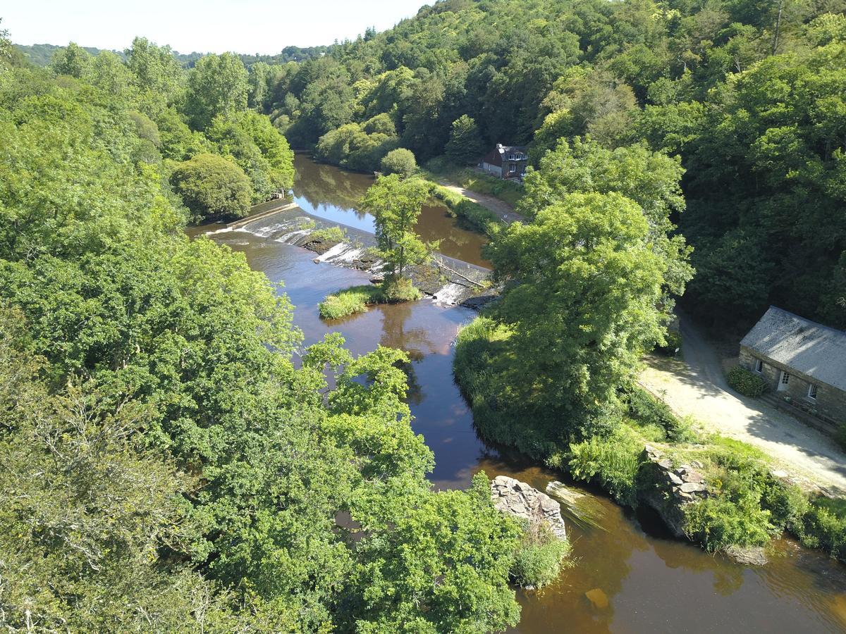 Domaine De Pratulo Villa Cléden-Poher Exteriör bild